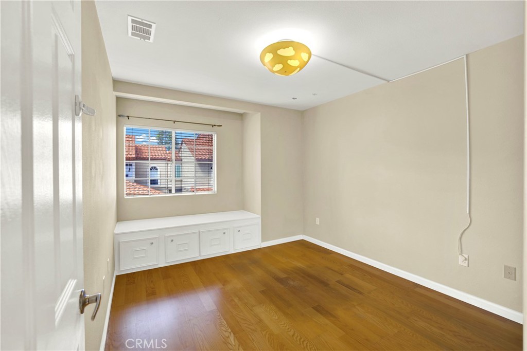 3860 Creststone Place