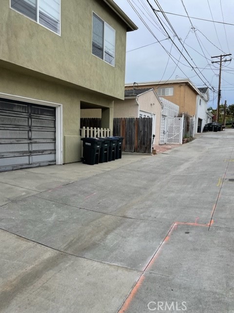 710 1/2 Marigold Avenue