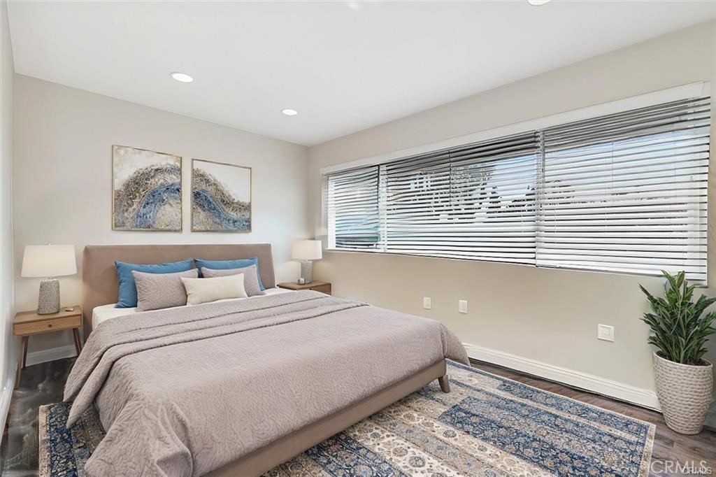 15500 Tustin Village Way 28