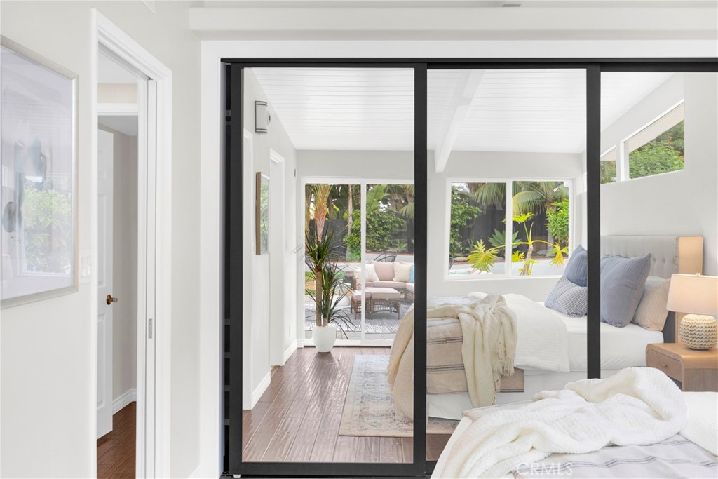 9 W Avenida Cornelio