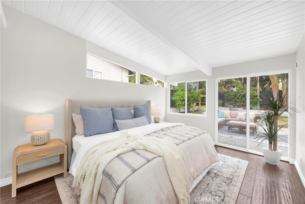 9 W Avenida Cornelio