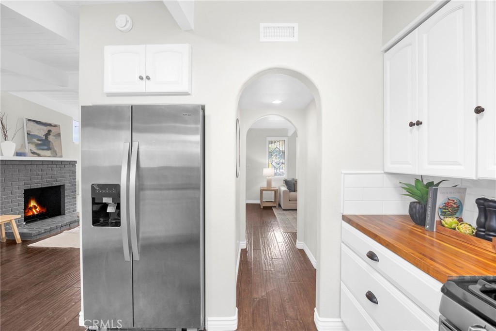 9 W Avenida Cornelio