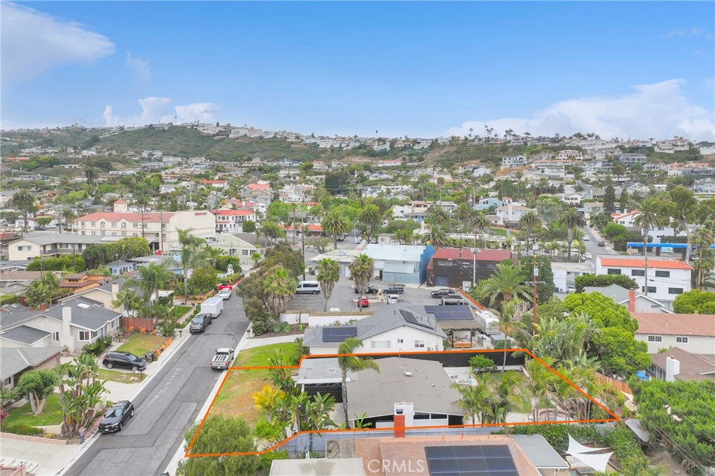 9 W Avenida Cornelio