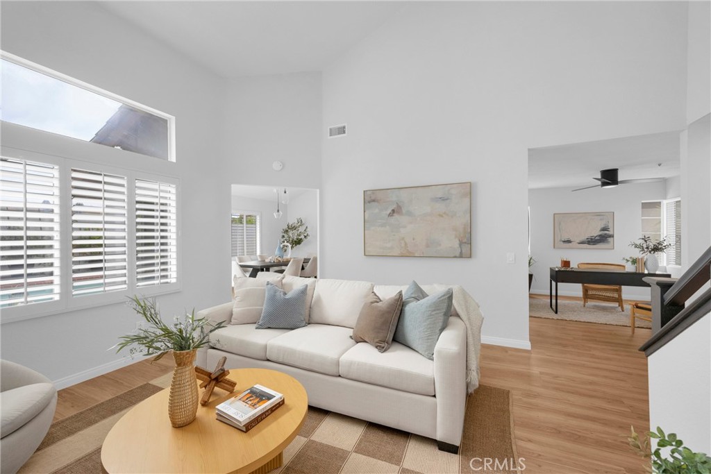 110 Del Gado Road 14