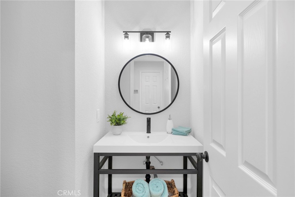 110 Del Gado Road 14