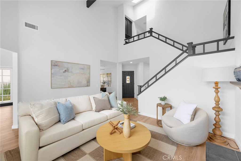 110 Del Gado Road 14