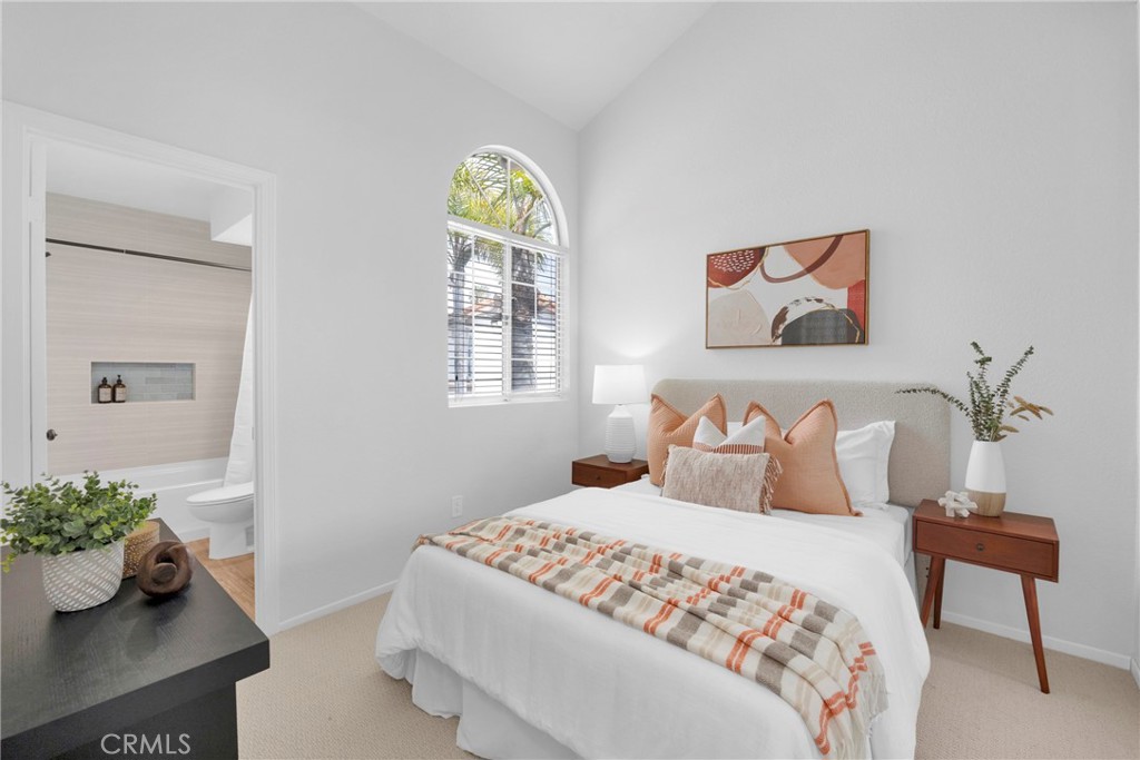 110 Del Gado Road 14