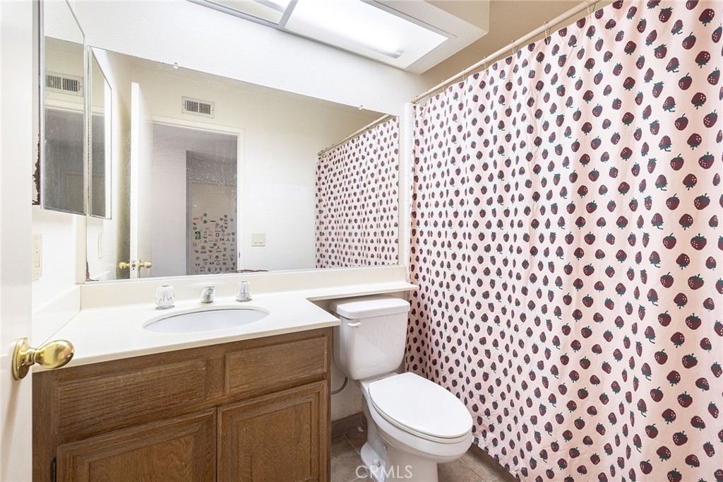 2660 Tumbleweed Avenue