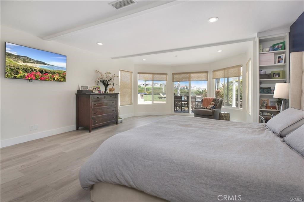 803 Avenida Salvador