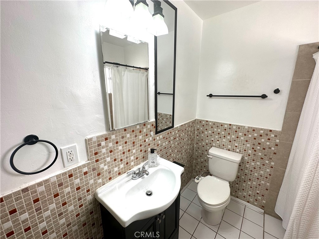 216 Avenida Cabrillo