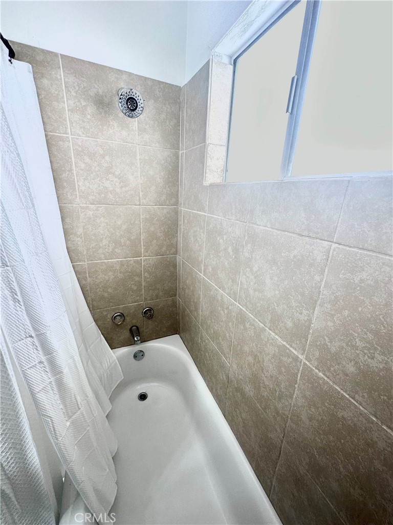 216 Avenida Cabrillo