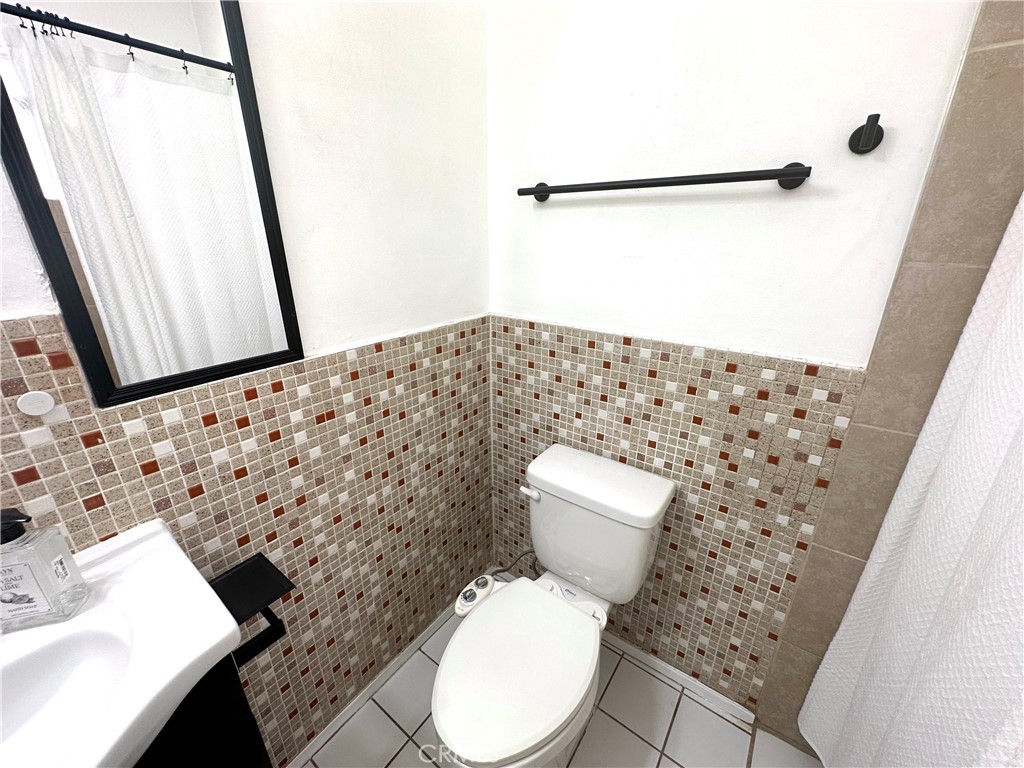 216 Avenida Cabrillo