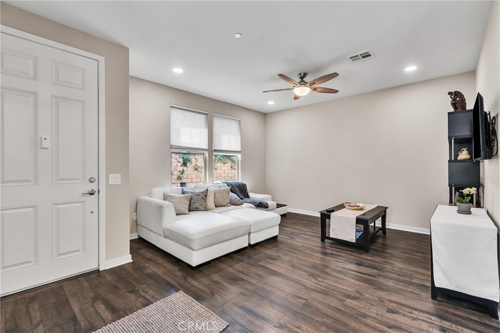 823 Anaheim Boulevard 104