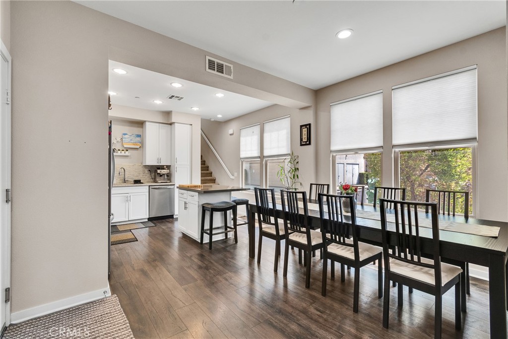 823 Anaheim Boulevard 104