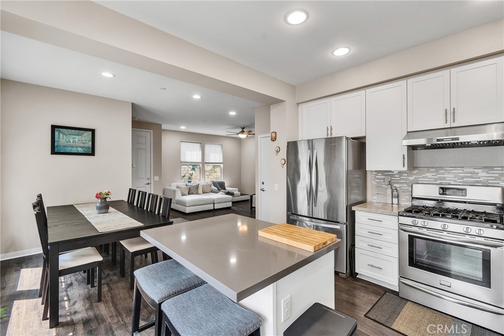 823 Anaheim Boulevard 104