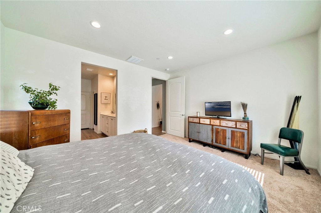 34456 Radiance Street