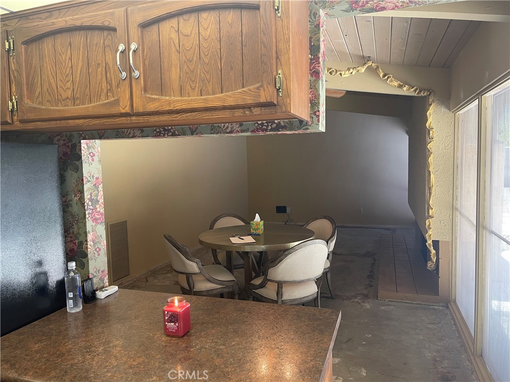 2605 N Kitty Hawk Drive