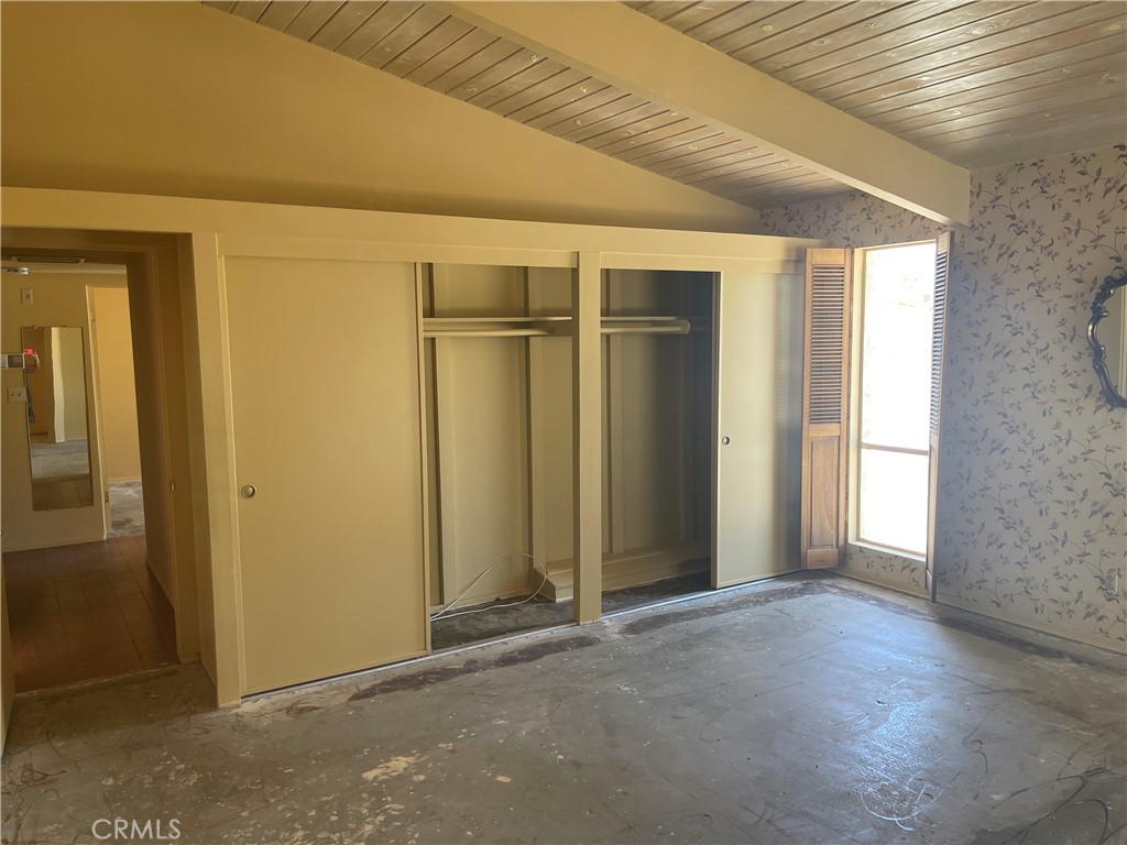 2605 N Kitty Hawk Drive