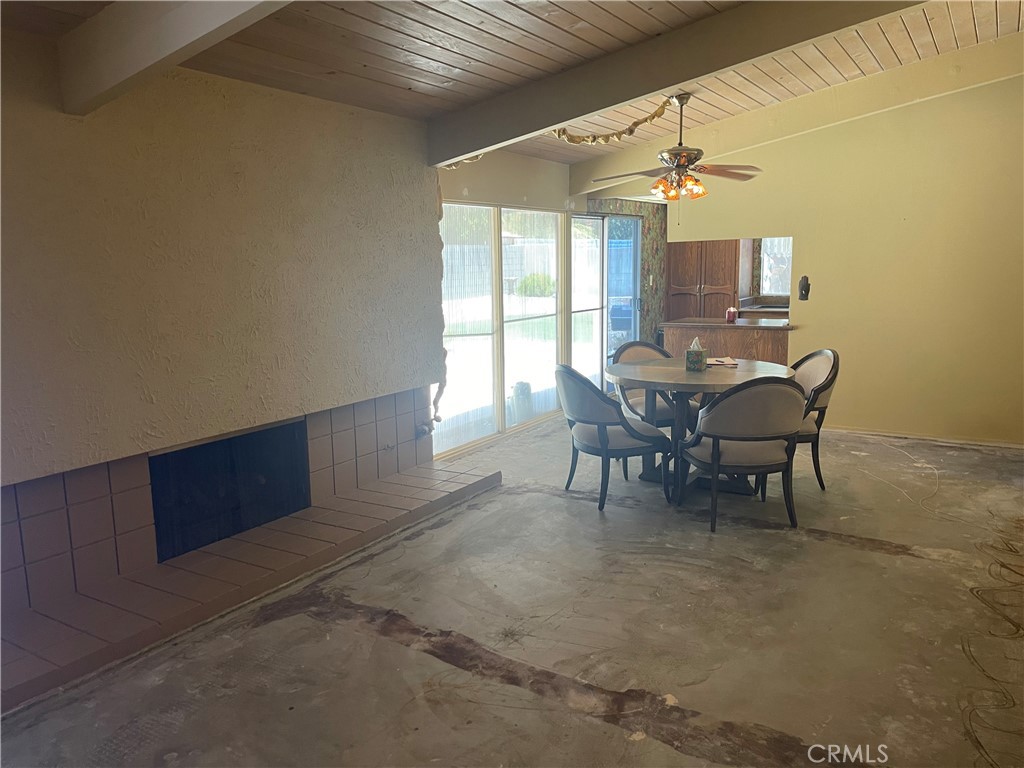 2605 N Kitty Hawk Drive