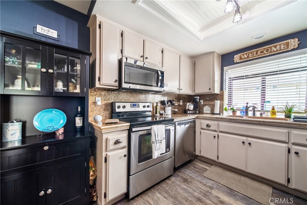 1954 E Covina Boulevard