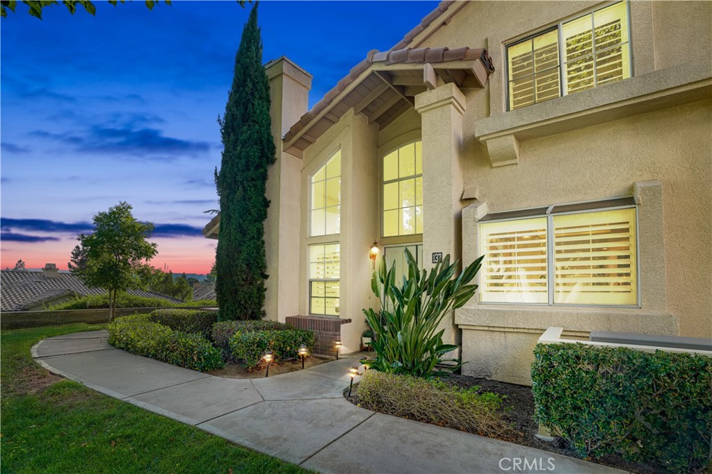 137 Nightingale Drive