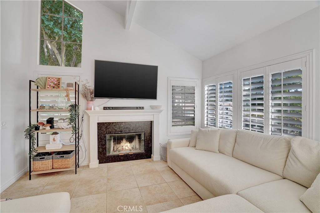 137 Nightingale Drive