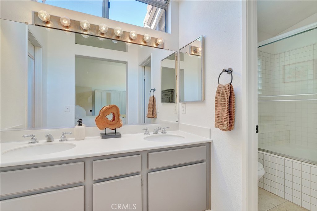 137 Nightingale Drive