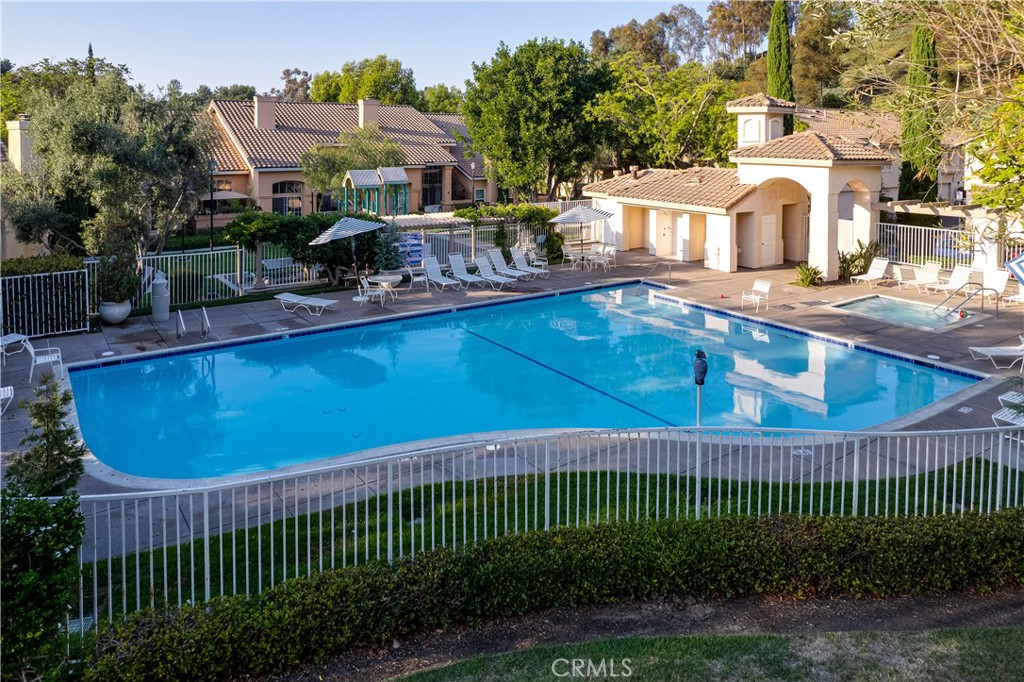 137 Nightingale Drive