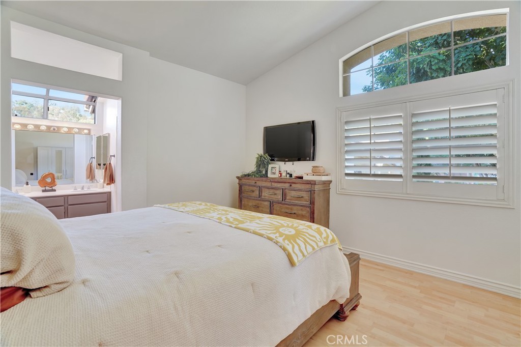 137 Nightingale Drive