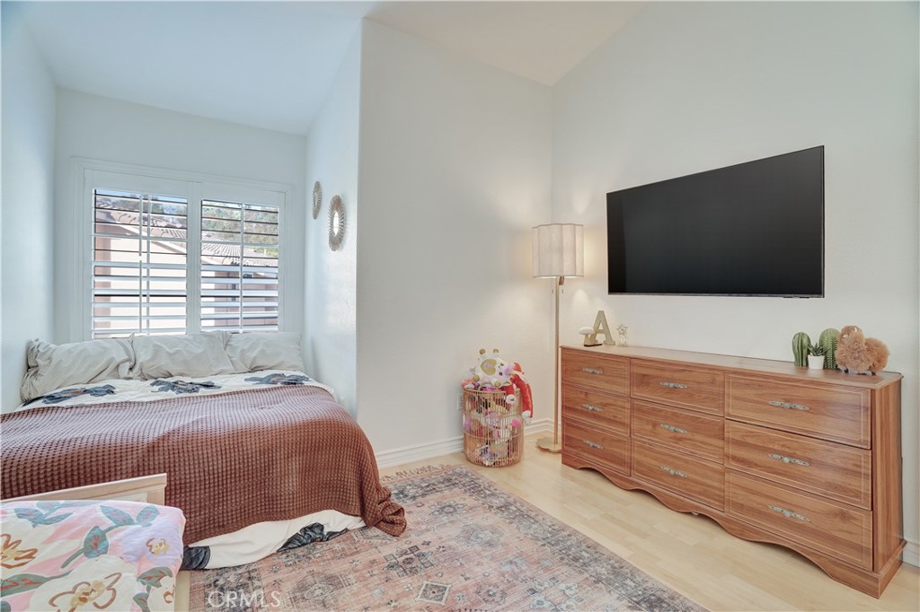 137 Nightingale Drive