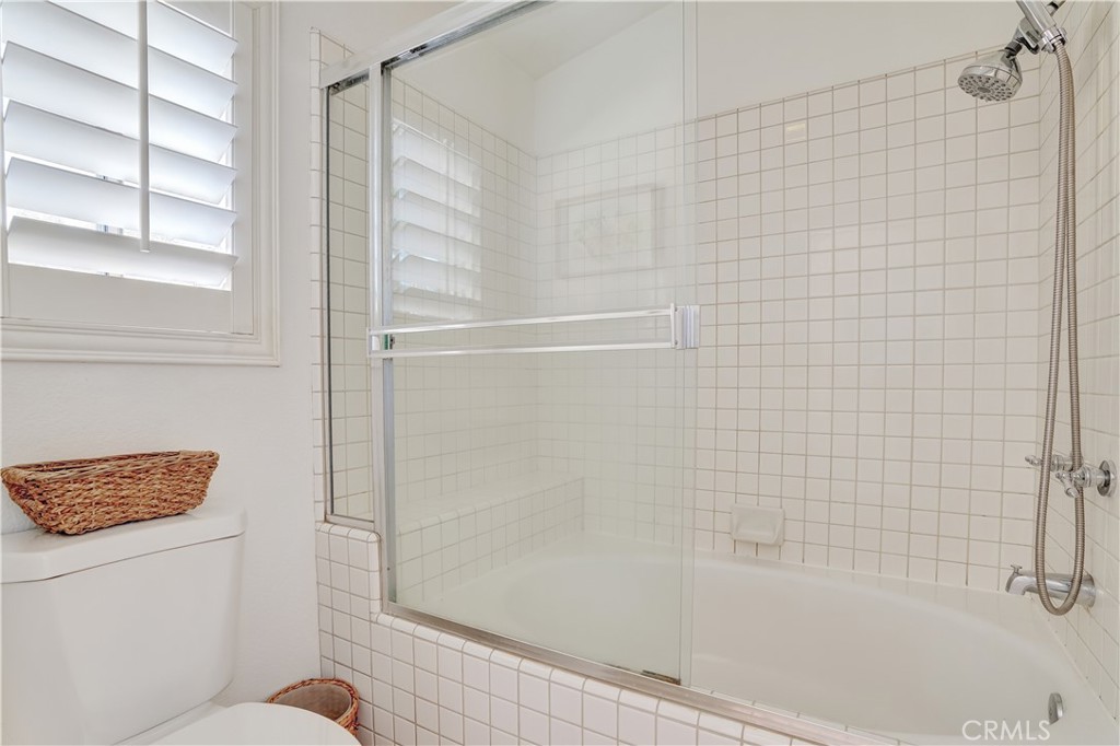 137 Nightingale Drive