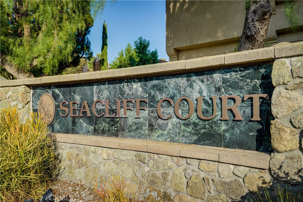 137 Nightingale Drive