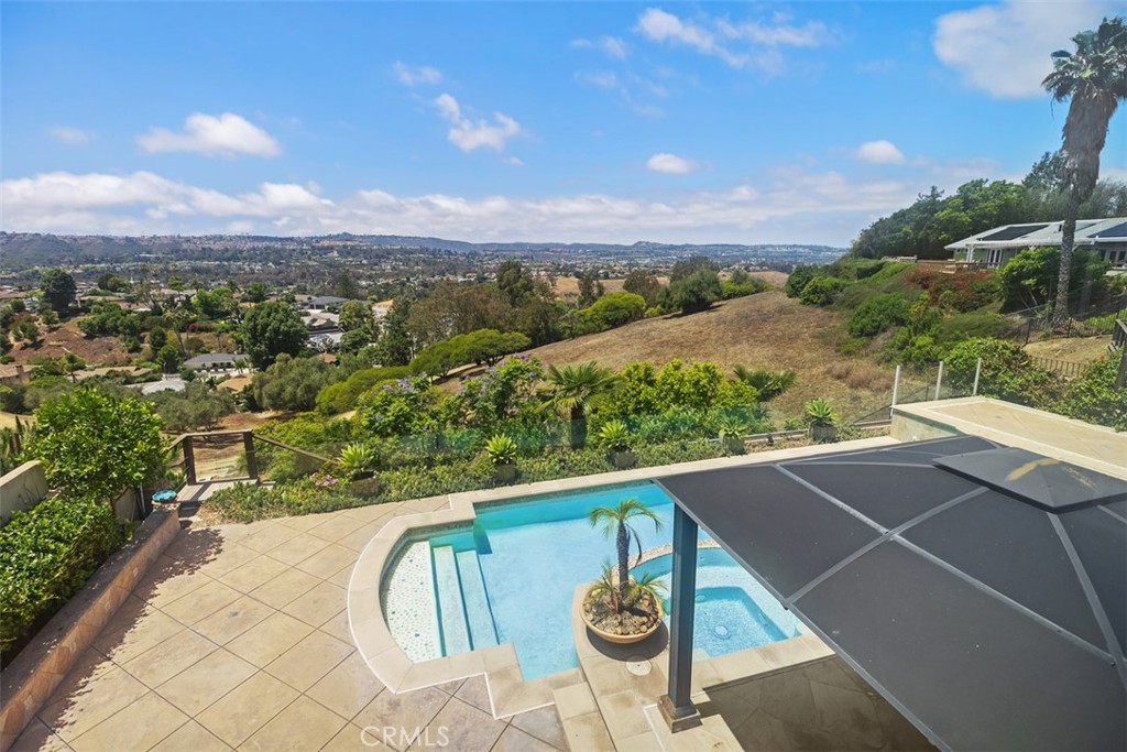 24561 Los Serranos Drive