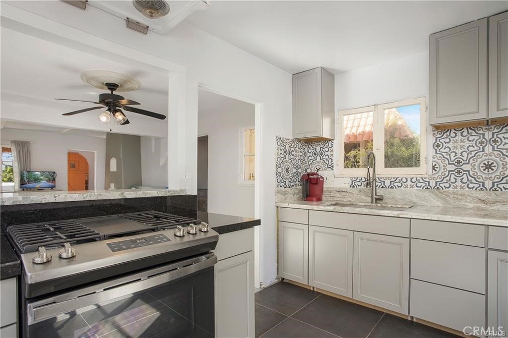 251 Avenida Del Mar