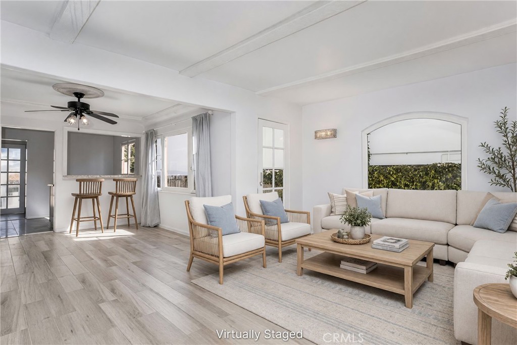 251 Avenida Del Mar