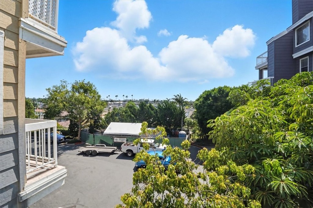 20331 Bluffside Circle A222