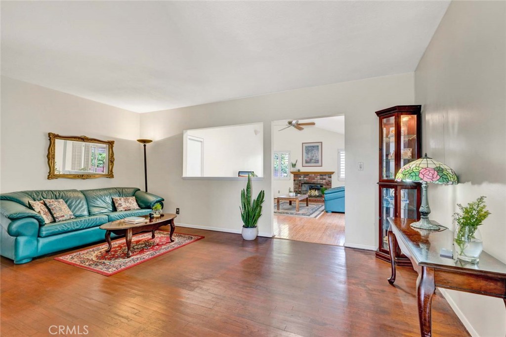 7911 Rockwell Avenue