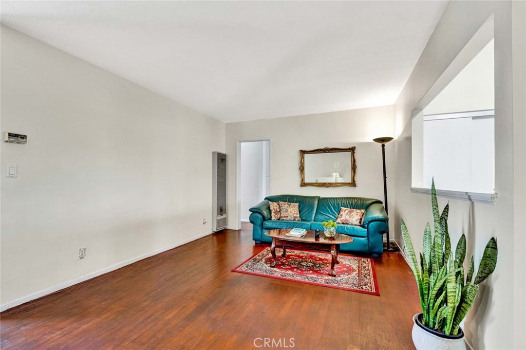 7911 Rockwell Avenue