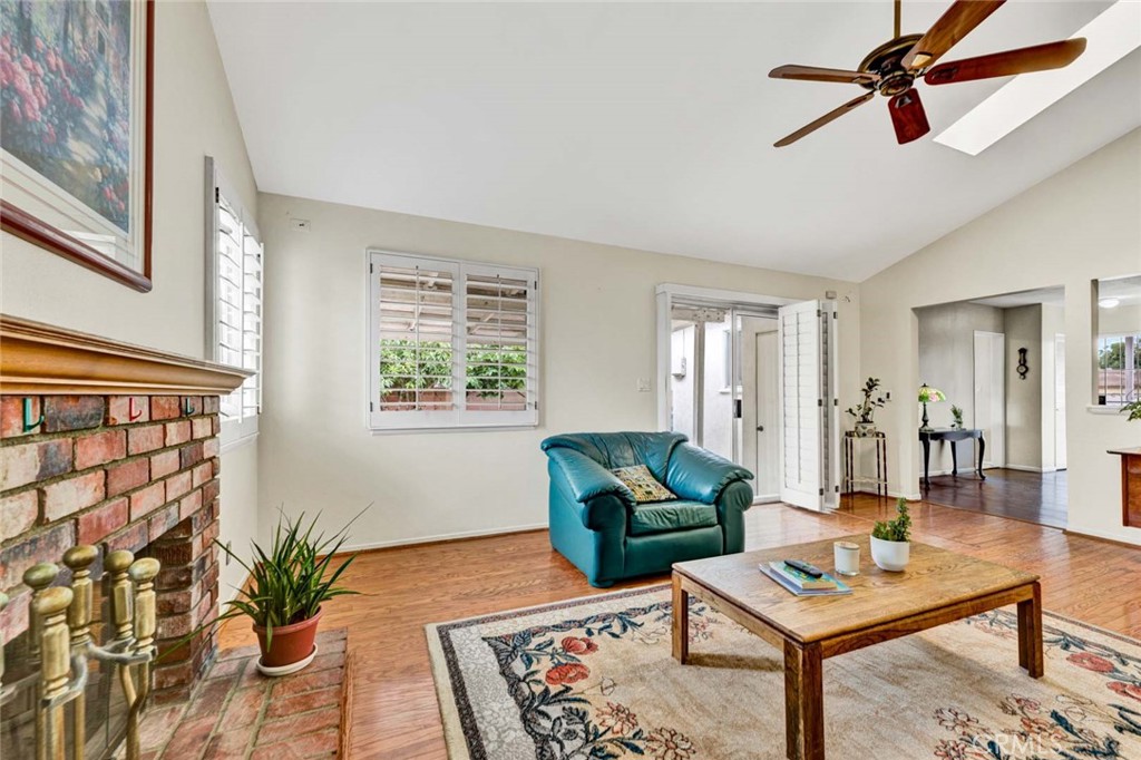 7911 Rockwell Avenue