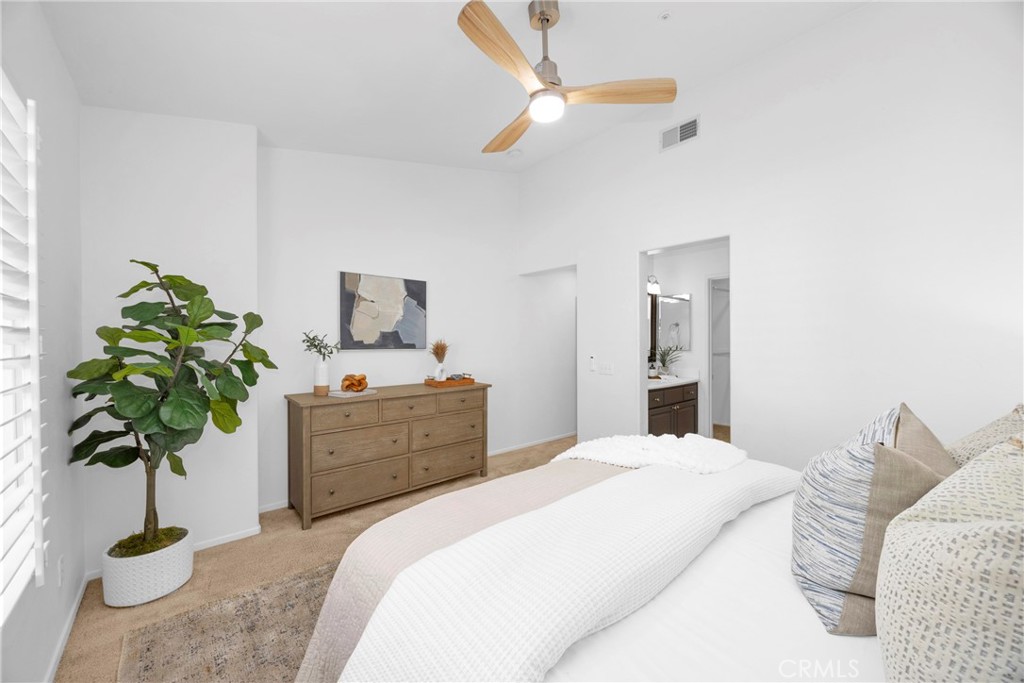 15 Harvest Point Lane