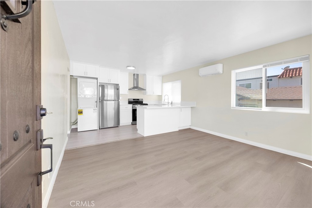 213 Unit A Avenida Rosa