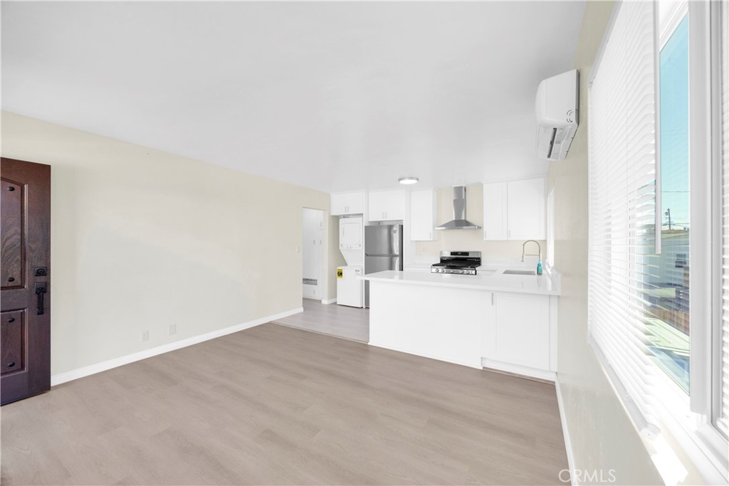 213 Unit A Avenida Rosa