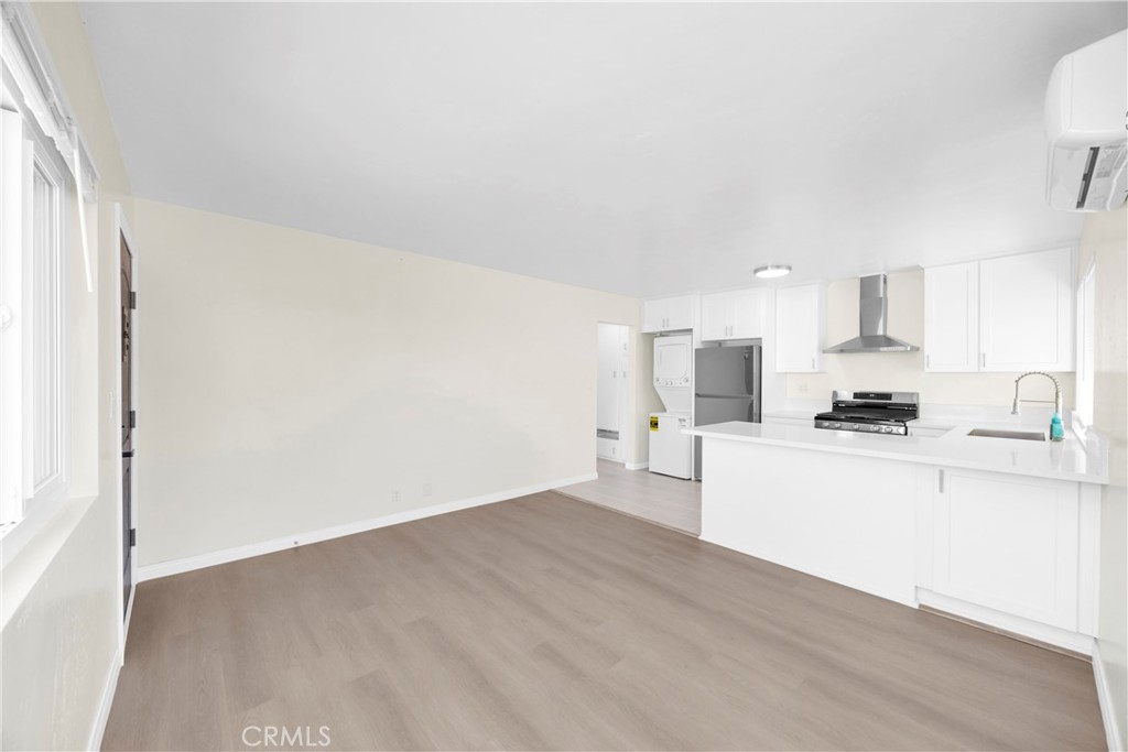 213 Unit A Avenida Rosa