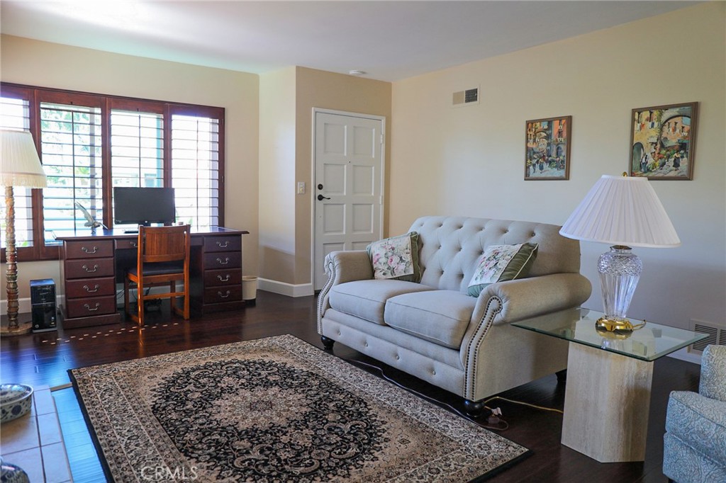 115 W West Avenida Cordoba