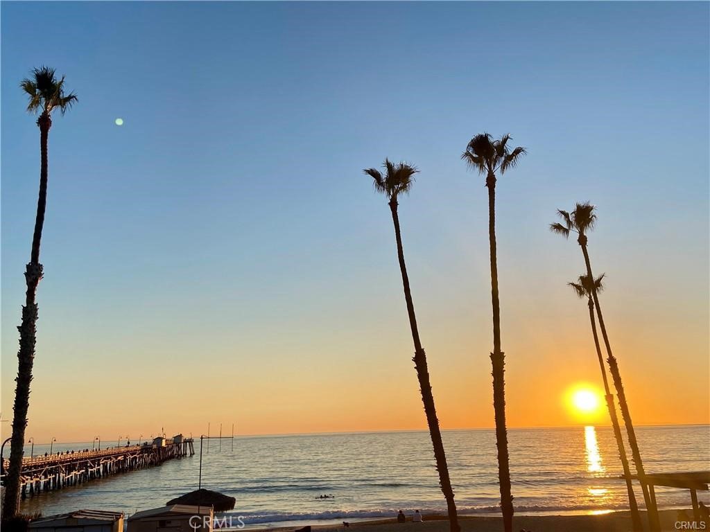 251 Avenida Del Mar A