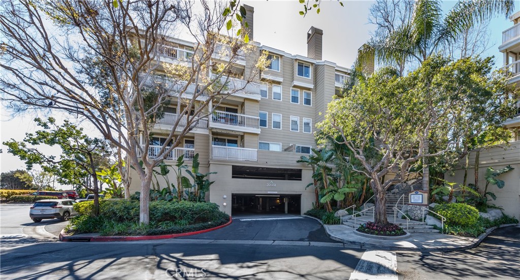 20331 Bluffside Circle A411