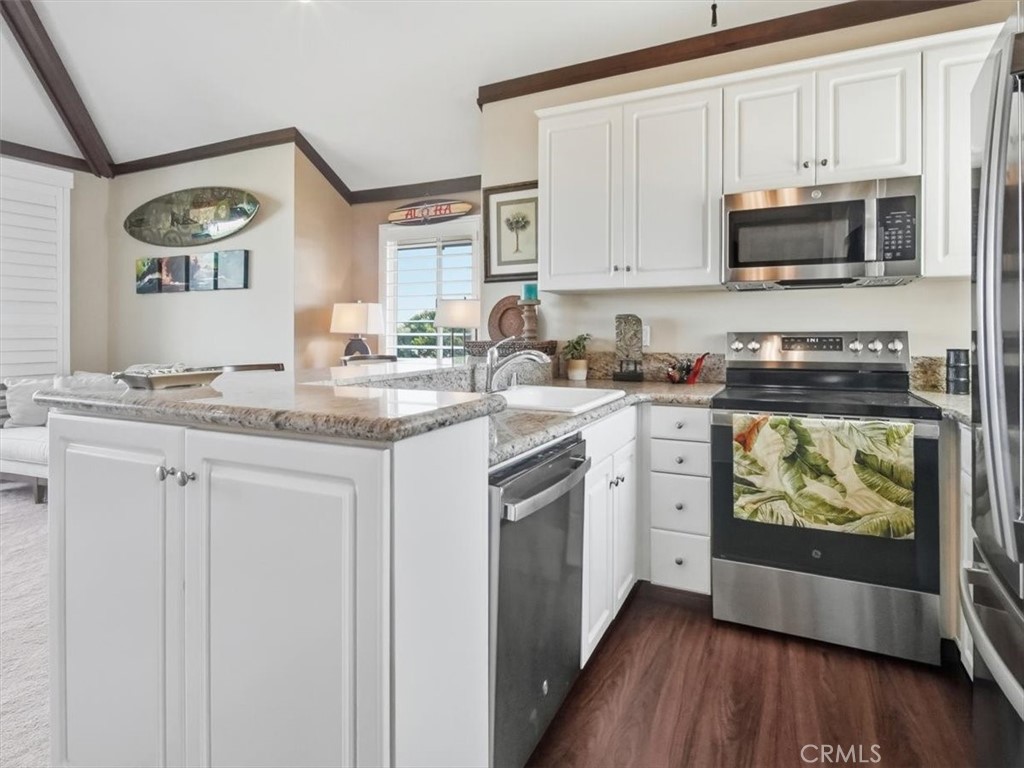 20331 Bluffside Circle A411
