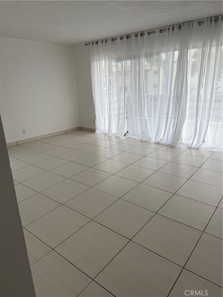 308 Avenida Granada A