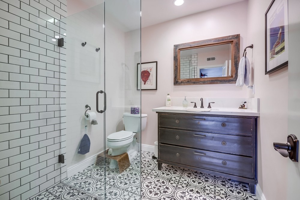 201 S La Esperanza R10