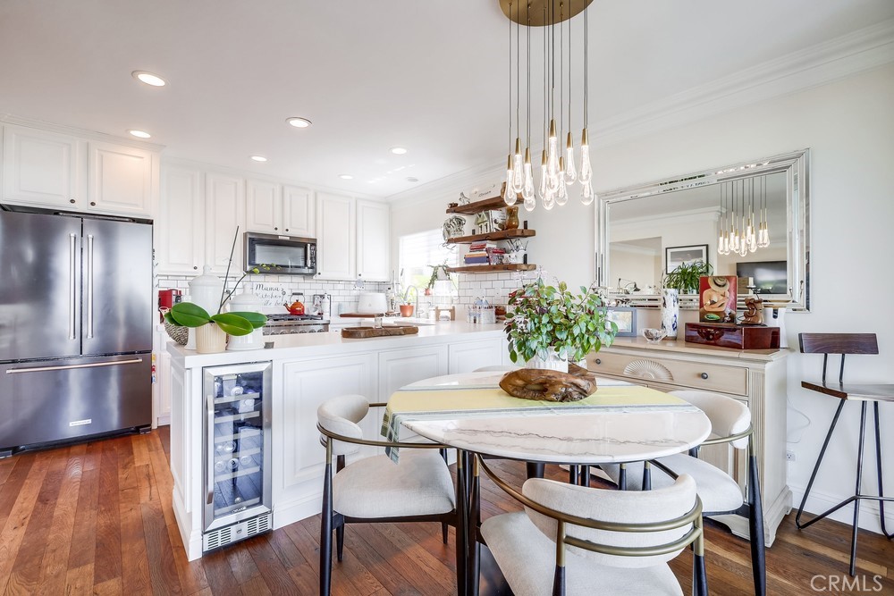 201 S La Esperanza R10